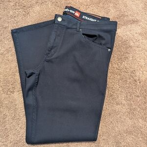 Men's Quicksilver Straight Fit Chino Pants Size 40x32 (38x32) Blue